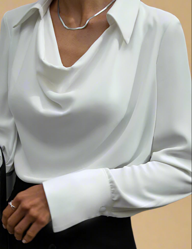 Ida Satinbluse | Tidløs Silhuet med Moderne Glans